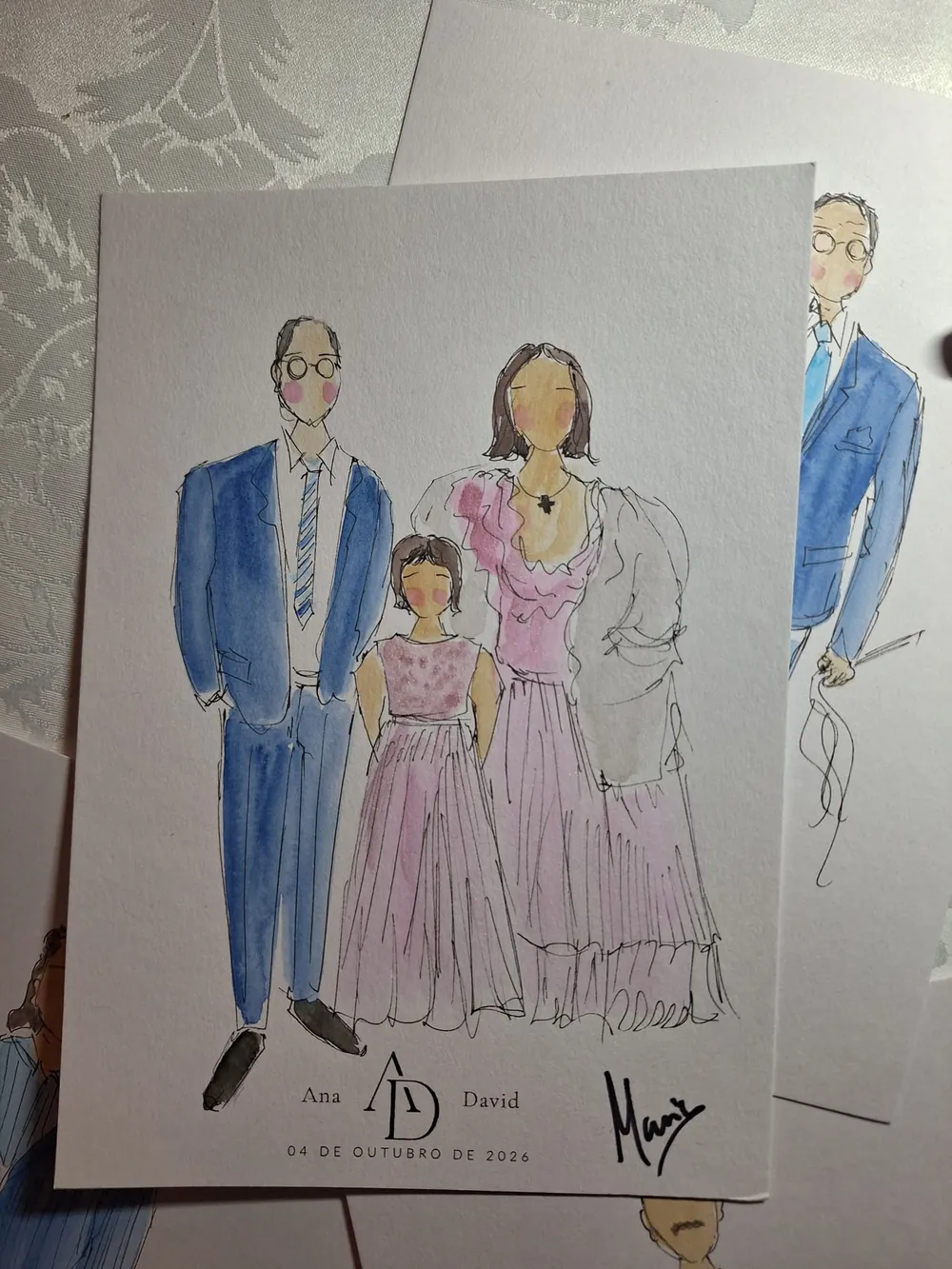 Família de convidados a aguarela, vestidos cor-de-rosa